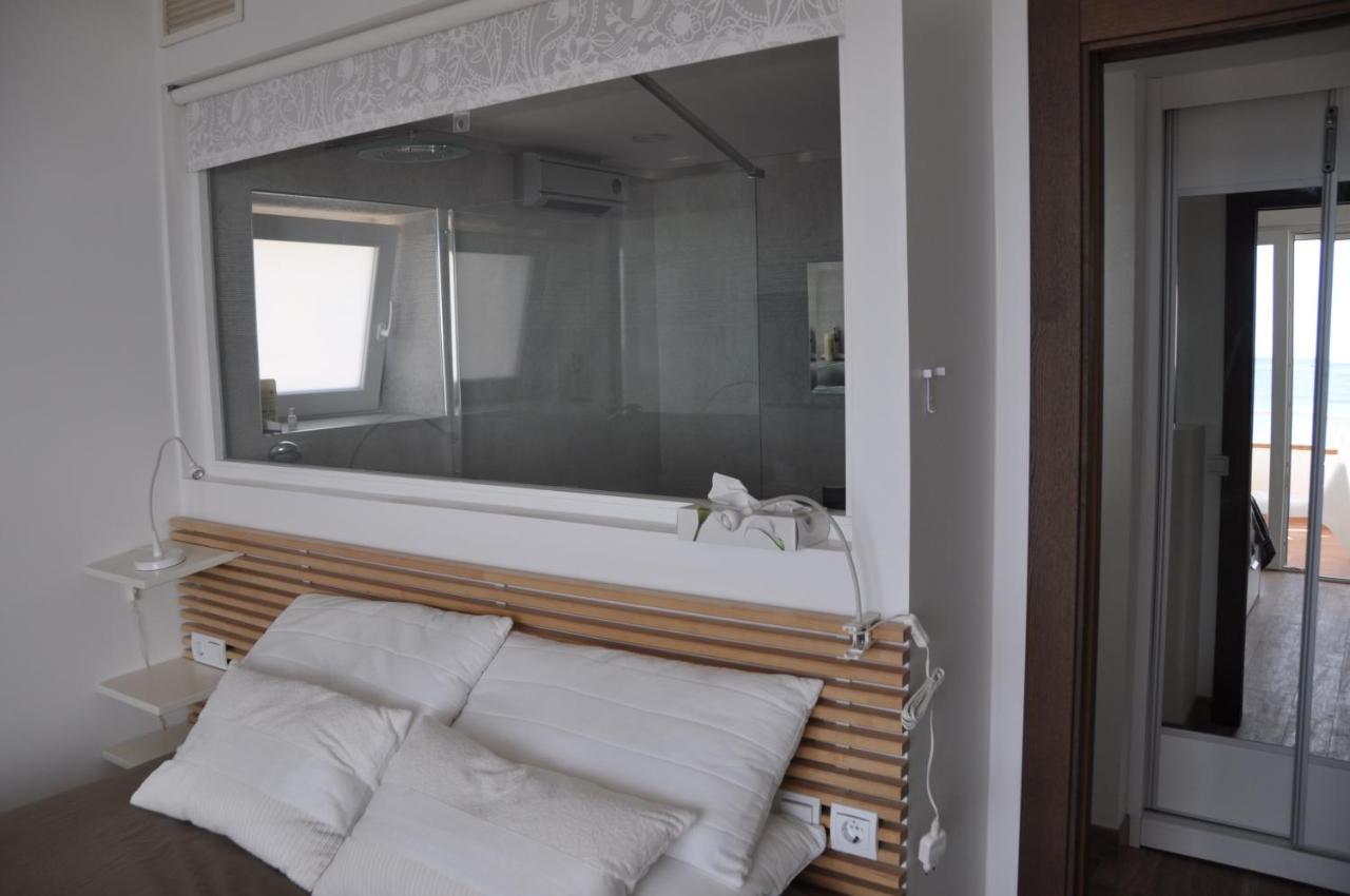 Magnifique Appartement Avec Une Incroyable Vue Sur Mer Торремолинос Экстерьер фото
