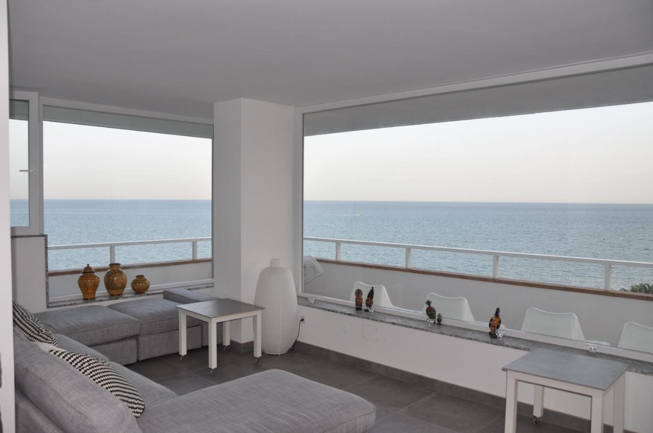 Magnifique Appartement Avec Une Incroyable Vue Sur Mer Торремолинос Экстерьер фото